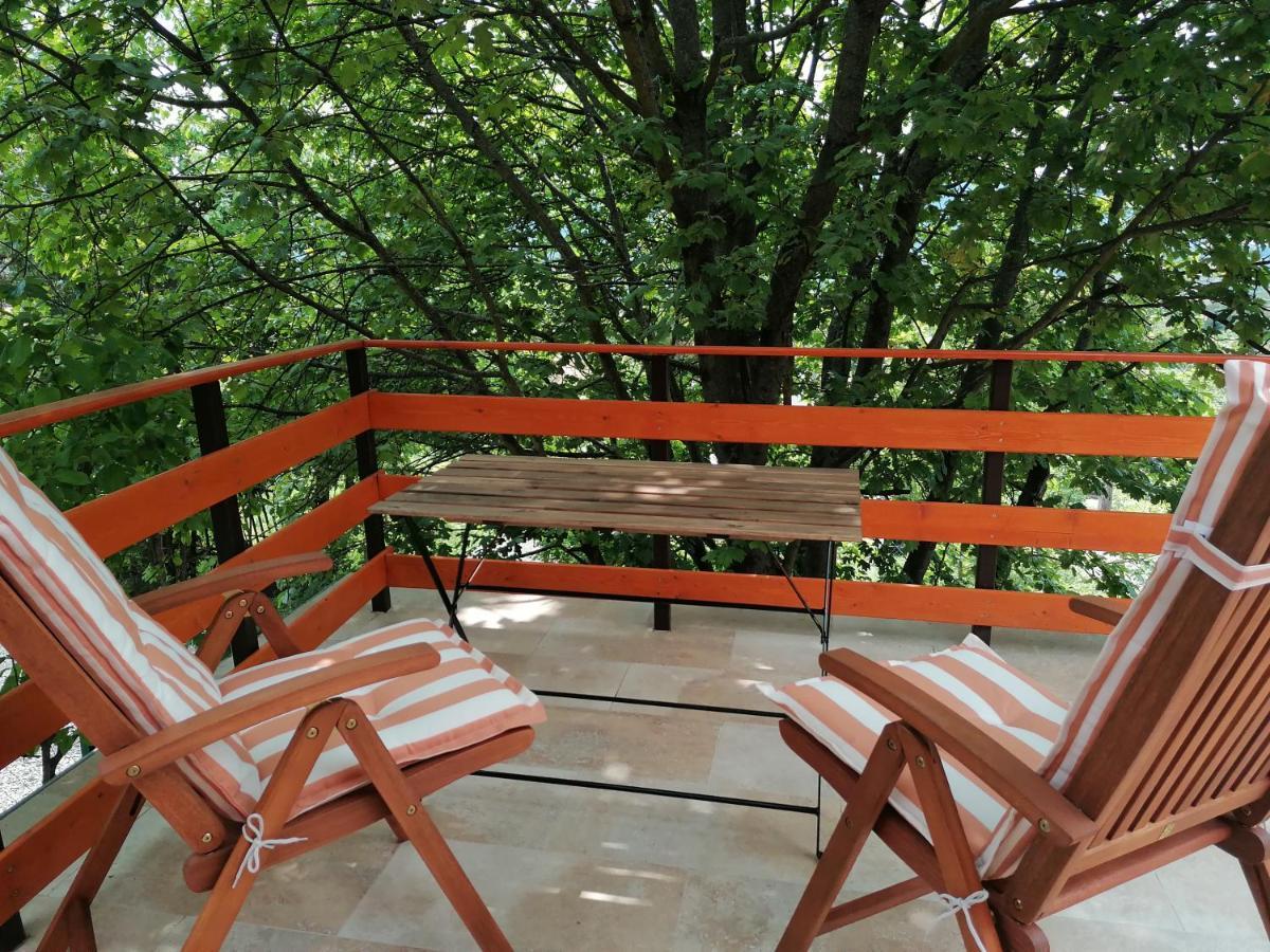 Barkoca Es Szepkilatas Vendeghaz / Cabin Kismaros Ngoại thất bức ảnh